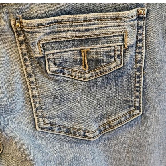 white house black market lowrise flare jeans - Picture 5 of 6